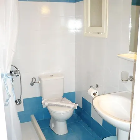 Filoxenia Hotel 2*