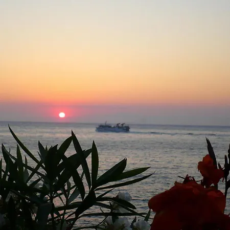 Filoxenia Hotel 2*